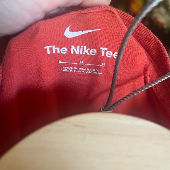 Nike men’s vintage inspired tee size large - Picture 4 of 4